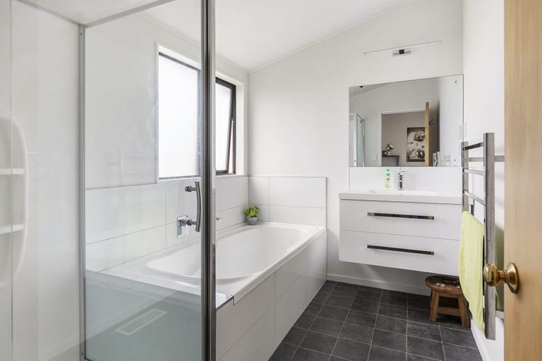 Photo of property in 2/10 Woodland Road, Johnsonville, Wellington, 6037