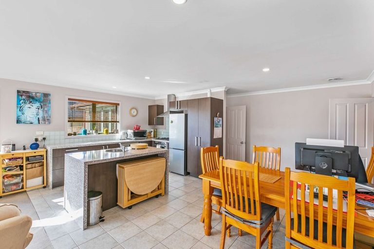 Photo of property in 238 Alec Craig Way, Gulf Harbour, Whangaparaoa, 0930