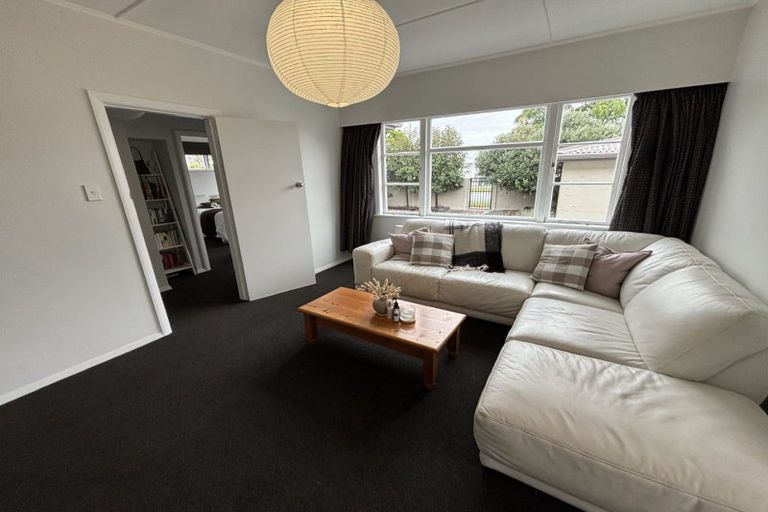 Photo of property in 36 Aberdeen Avenue, Takaro, Palmerston North, 4412