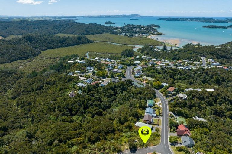 Photo of property in 48 Te Haumi Drive, Paihia, 0200
