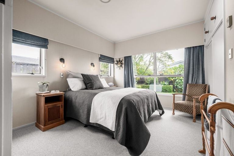 Photo of property in 6 Marnane Terrace, St Andrews, Hamilton, 3200