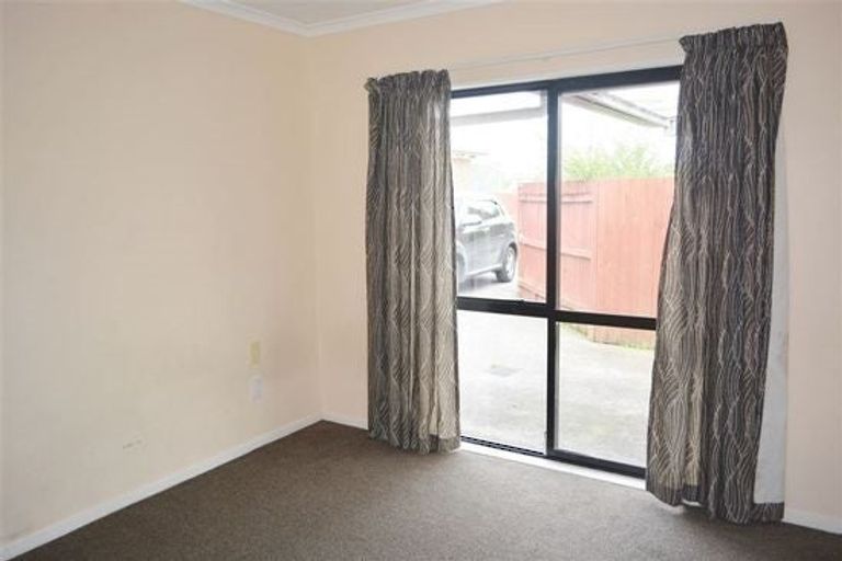 Photo of property in 45a Cargill Street, Papakura, 2110