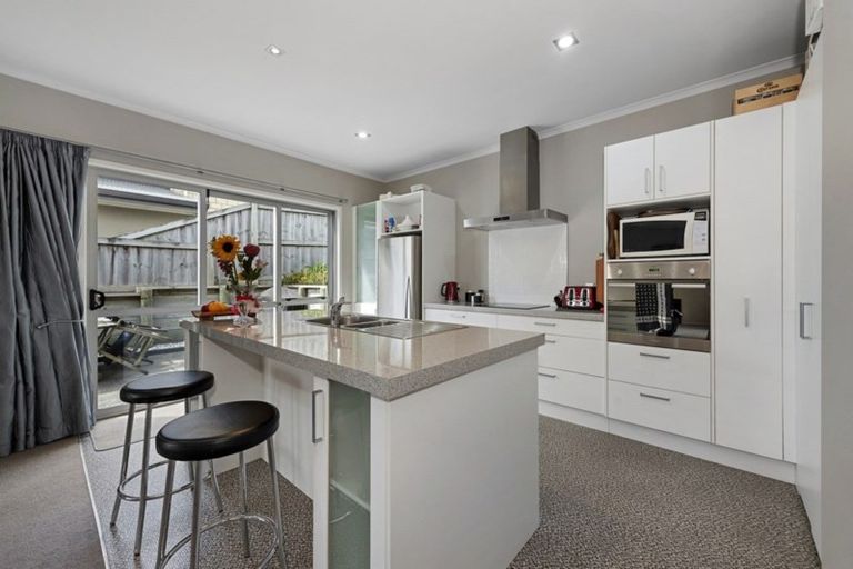 Photo of property in 12 Raddington Way, Huntington, Hamilton, 3210