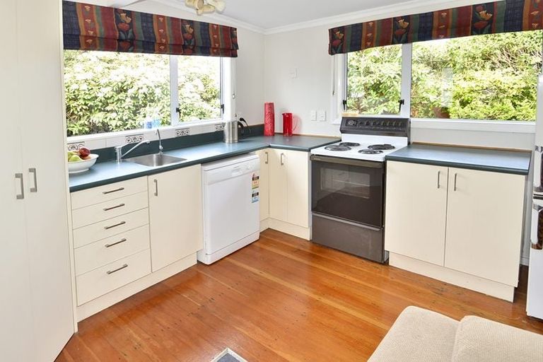 Photo of property in 2 Barr Street, Kenmure, Dunedin, 9011