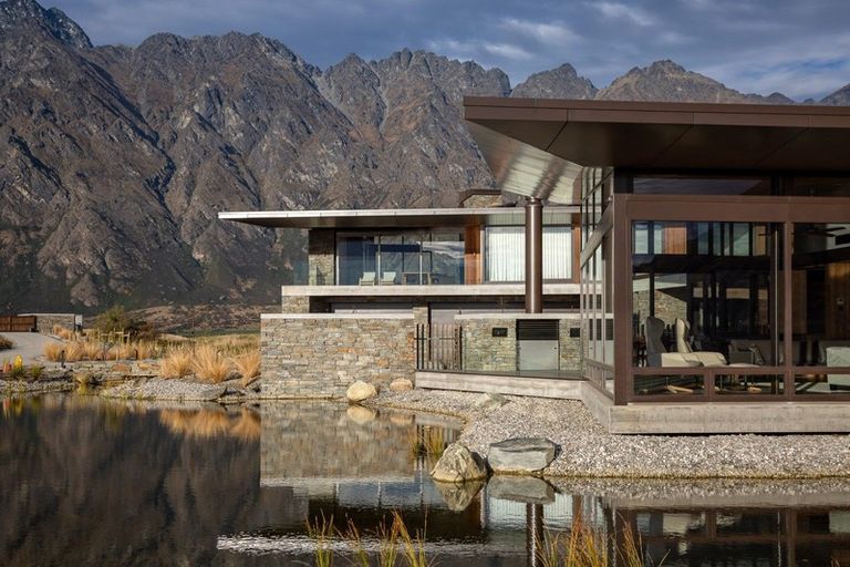 Photo of property in 7 Hidden Island Road, Jacks Point, Queenstown, 9371