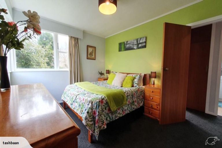 Photo of property in 13 Tirita Street, Kawaha Point, Rotorua, 3010