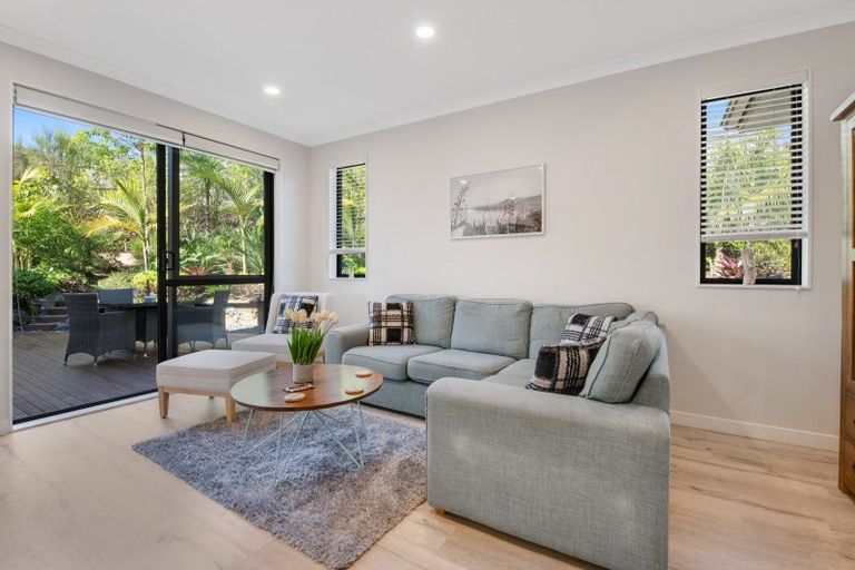 Photo of property in 3 Arriere Lane, Silverdale, 0932