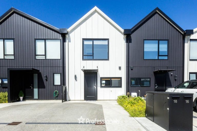 Photo of property in 18 Betty Boyes Street, Wallaceville, Upper Hutt, 5018