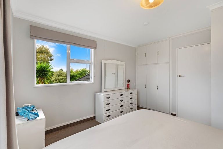 Photo of property in 52 John F Kennedy Drive, Milson, Palmerston North, 4414