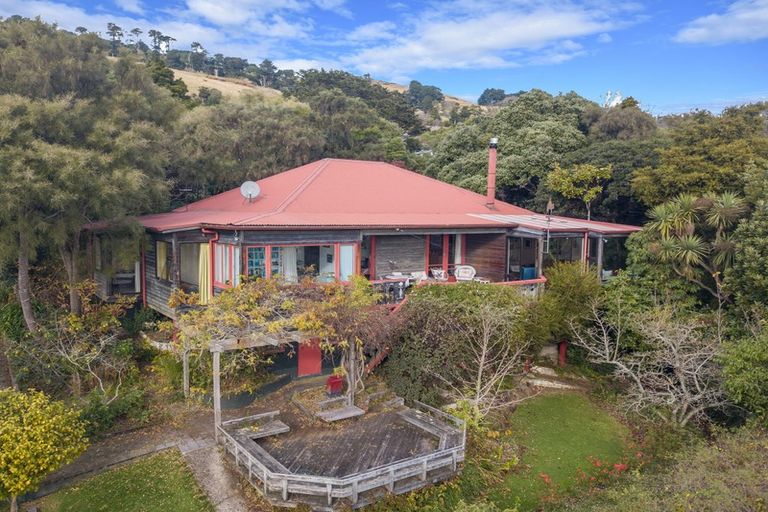 Photo of property in 3 Howard Street, Macandrew Bay, Dunedin, 9014