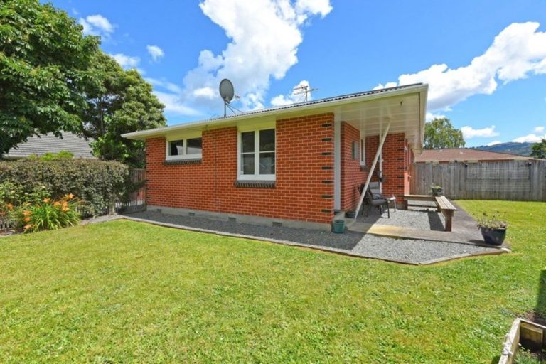 Photo of property in 4/49 Wilford Street, Wallaceville, Upper Hutt, 5018