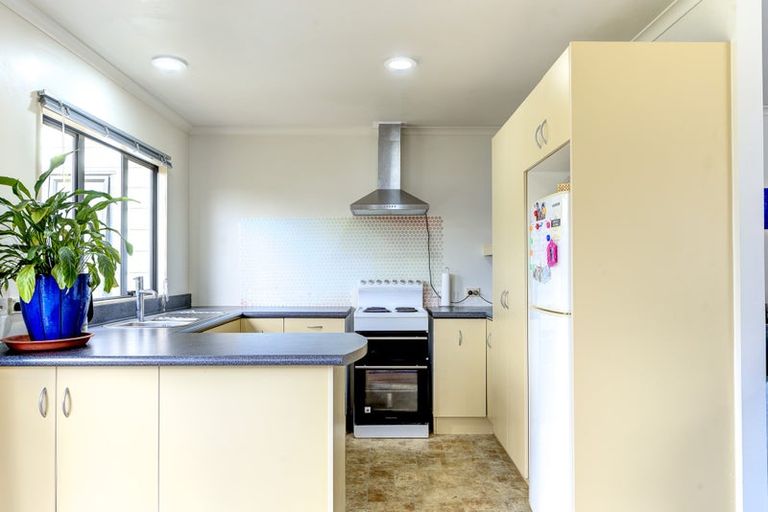 Photo of property in 2 Whinfell Lane, Nawton, Hamilton, 3200