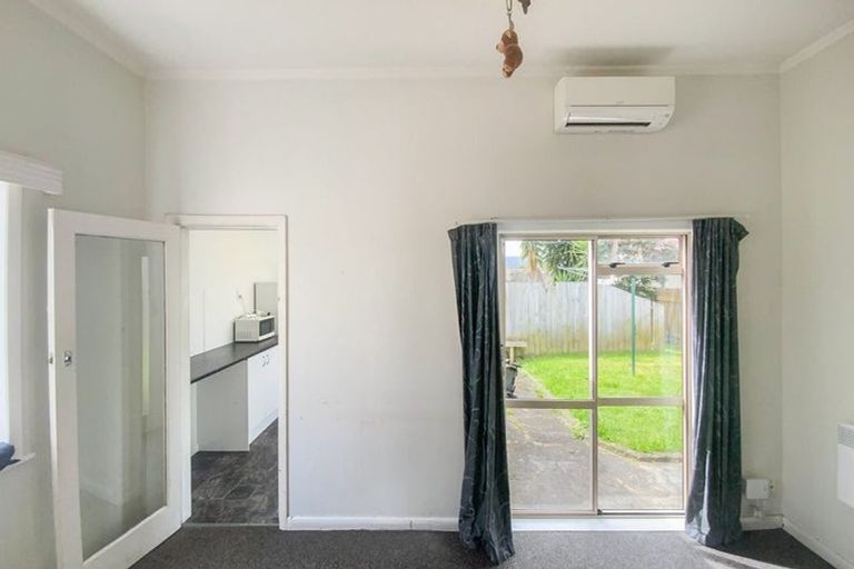 Photo of property in 63 Constable Street, Newtown, Wellington, 6021