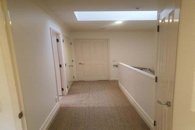 Photo of property in 11/5 Malcolm Lane, Thorndon, Wellington, 6011