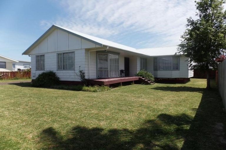 Photo of property in 4 Inverell Avenue, Wiri, Auckland, 2104