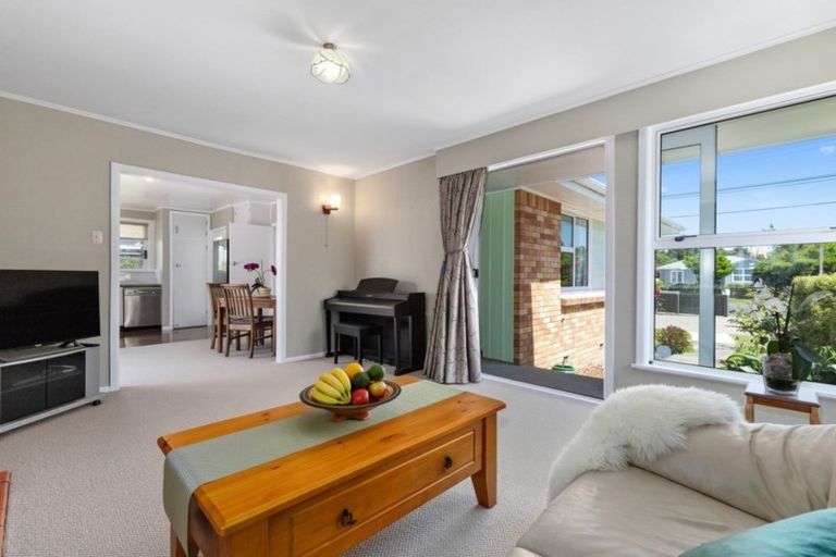 Photo of property in 71 Mansel Avenue, Hillcrest, Hamilton, 3216