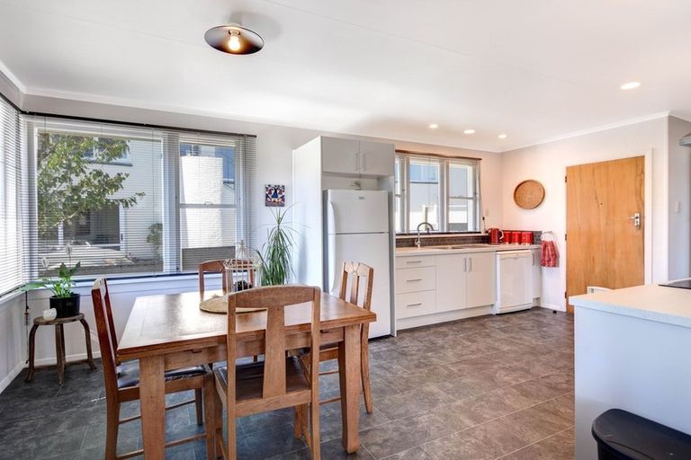 Photo of property in 72 Campbells Road, Pine Hill, Dunedin, 9010