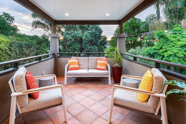 Photo of property in 297 Beach Road, Campbells Bay, Auckland, 0630