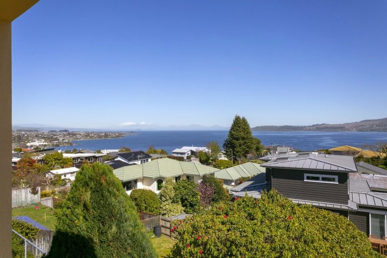 Photo of property in 87 Rokino Road, Hilltop, Taupo, 3330