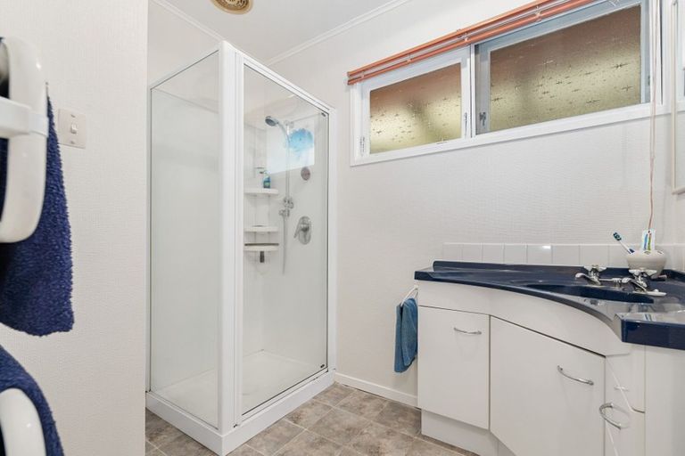 Photo of property in 9 Neri Crescent, Pomare, Rotorua, 3015