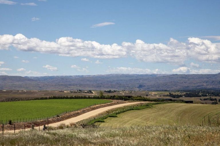 Photo of property in 93 Stones Road, Waikerikeri, Alexandra, 9391