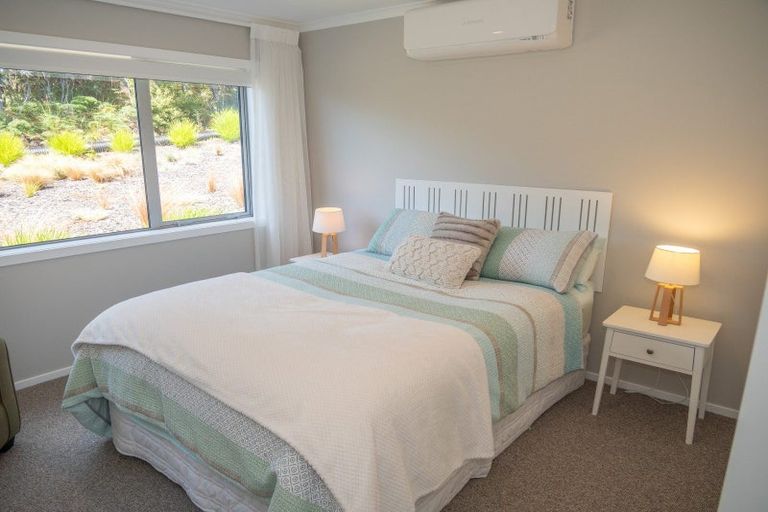 Photo of property in 116 Stratford Drive, Cable Bay, 0420