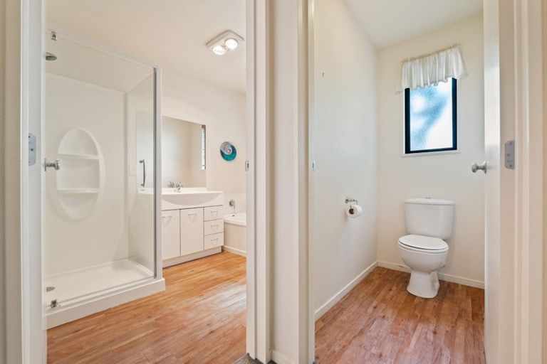 Photo of property in 75 Sarabande Avenue, Redwood, Christchurch, 8051