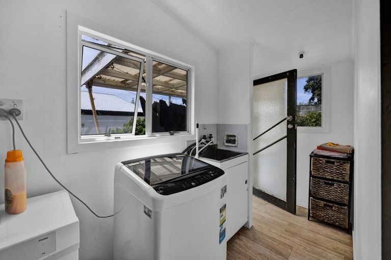 Photo of property in 49 Bedford Street, Patea, 4520