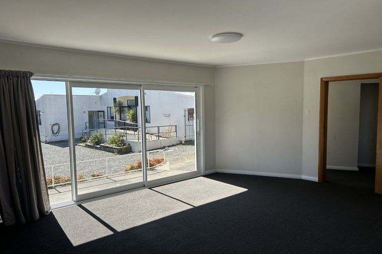 Photo of property in 72 Auckland Street, Picton, 7220