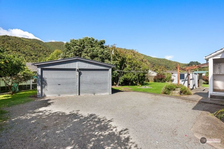Photo of property in 15 Galway Street, Waterloo, Lower Hutt, 5011