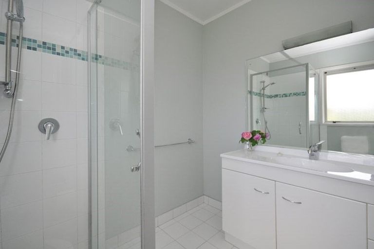 Photo of property in 60 Puhoi Road, Puhoi, Warkworth, 0994