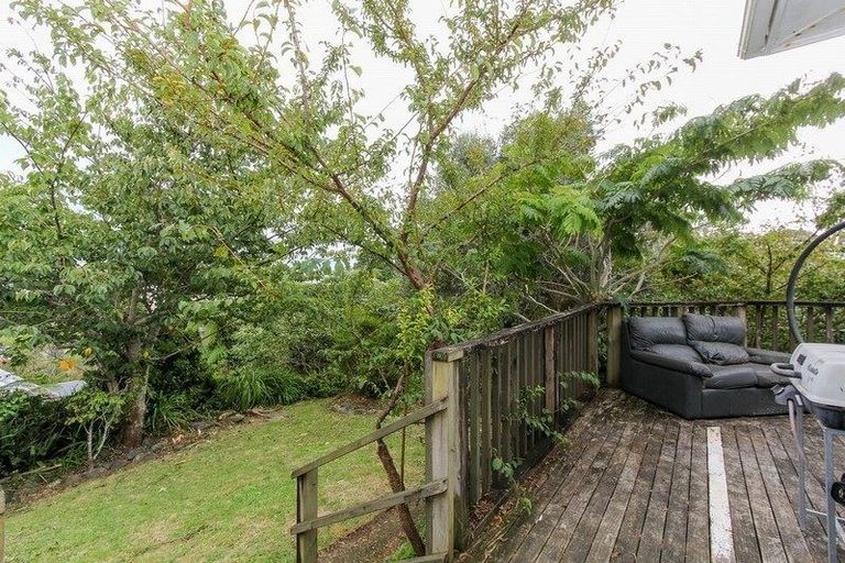 Photo of property in 166 Seaview Road, Westown, New Plymouth, 4310