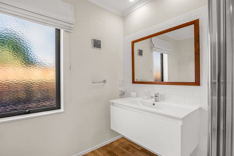 Photo of property in 16 Saint Kilda Place, Papamoa Beach, Papamoa, 3118