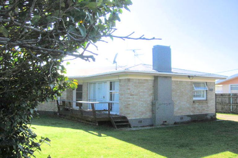 Photo of property in 605 Maunganui Road, Mount Maunganui, 3116