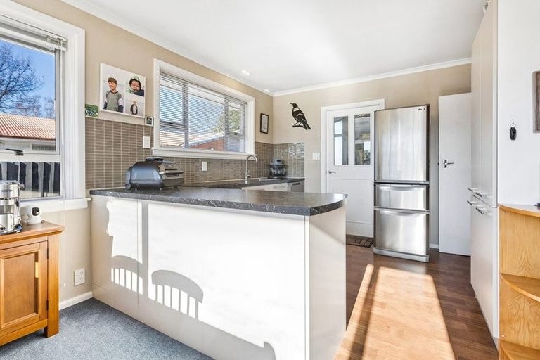 Photo of property in 25 Barnes Road, Redwood, Christchurch, 8051