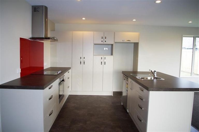 Photo of property in 15 Tutaipatu Avenue, Pegasus, 7612