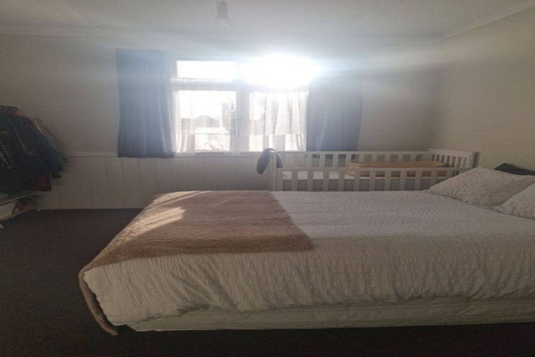 Photo of property in 19 Ruapehu Street, Castlecliff, Wanganui, 4501