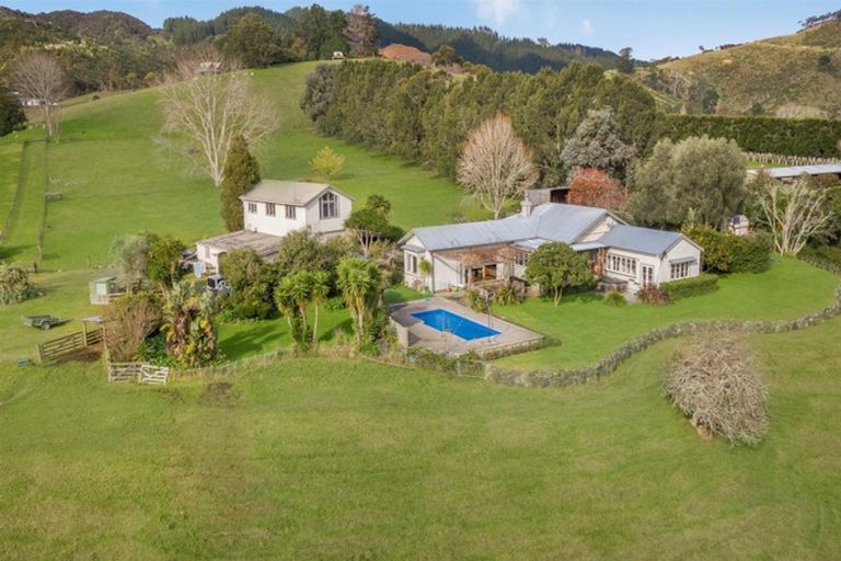 Photo of property in 438 Mcnicol Road, Clevedon, Papakura, 2585