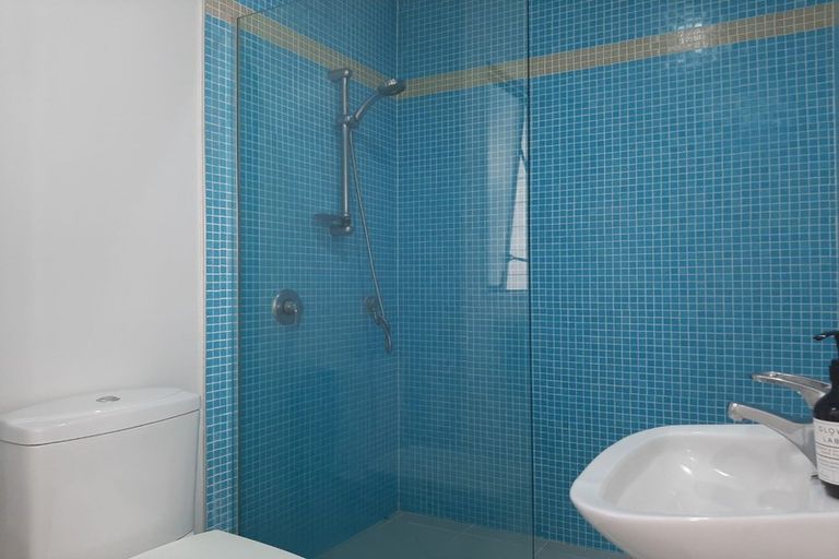 Photo of property in 46 Benchmark Drive, Massey, Auckland, 0614