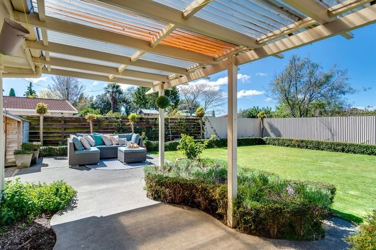 Photo of property in 41 Avondale Road, Taradale, Napier, 4112