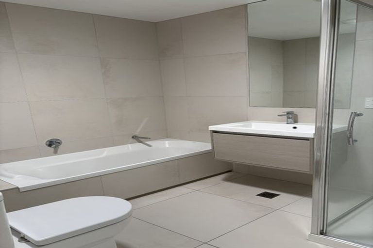 Photo of property in 8 Brookview Drive, Flat Bush, Auckland, 2019