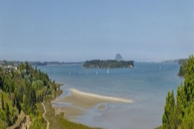 Photo of property in 9 Whitworth Road, Utuhina, Rotorua, 3015