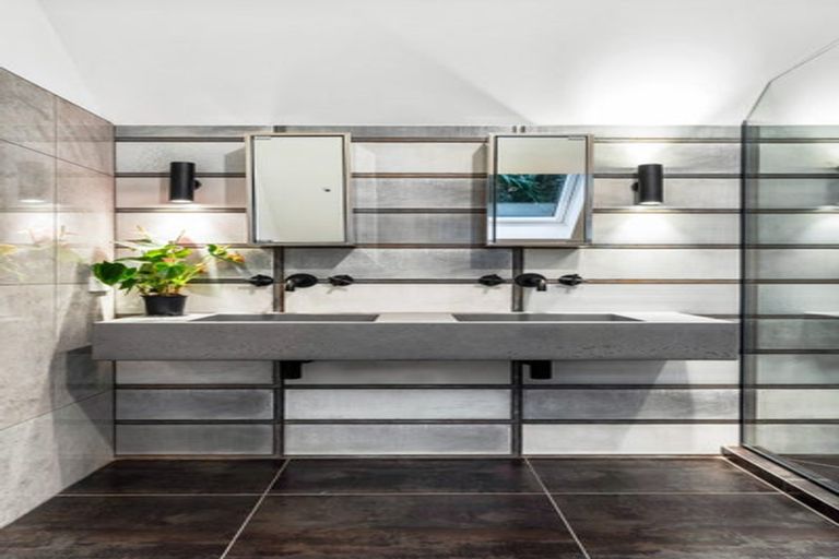 Photo of property in 36 Kereru Grove, Greenhithe, Auckland, 0632