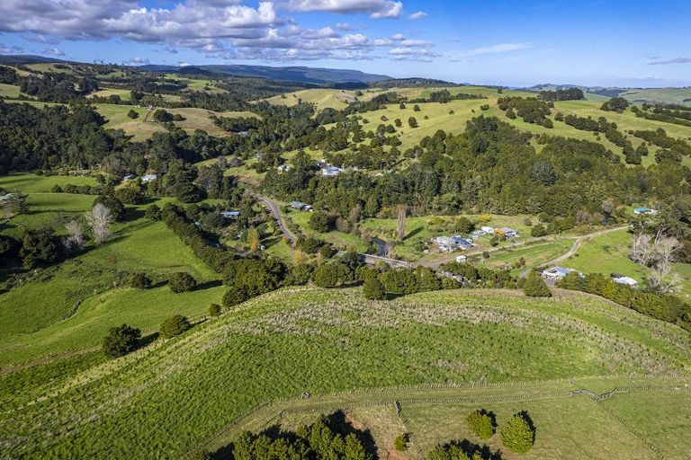 Photo of property in 393 Katui Road, Donnellys Crossing, Dargaville, 0379