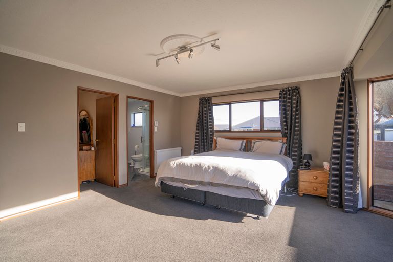 Photo of property in 4 Orkney Street, Waikiwi, Invercargill, 9810