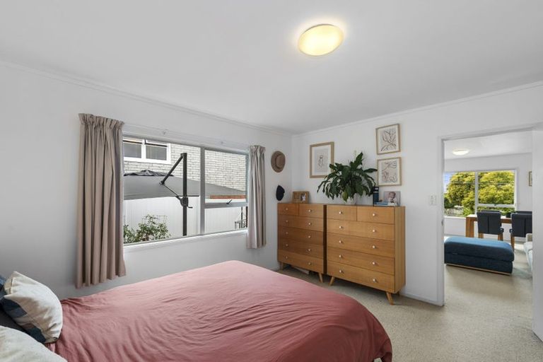 Photo of property in 1/20 Merchant Avenue, Te Atatu South, Auckland, 0610