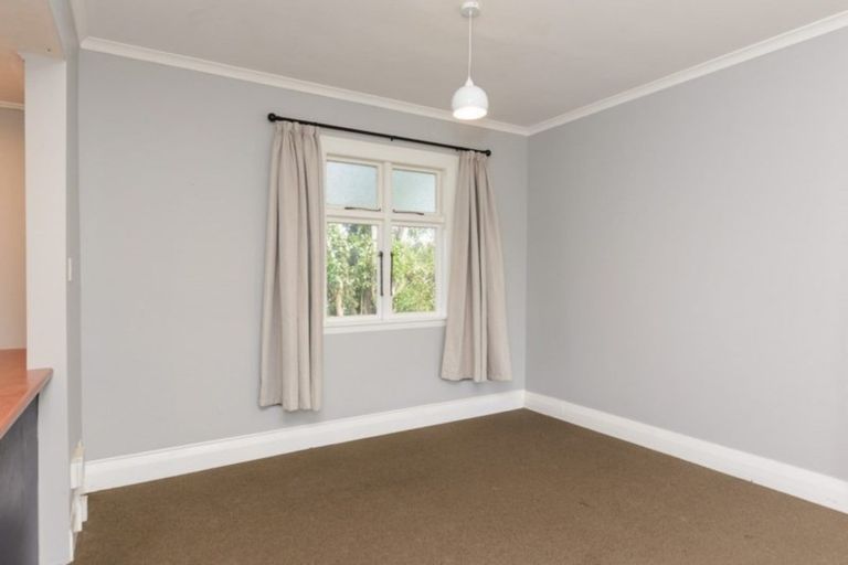 Photo of property in 70 Hutcheson Street, Mayfield, Blenheim, 7201