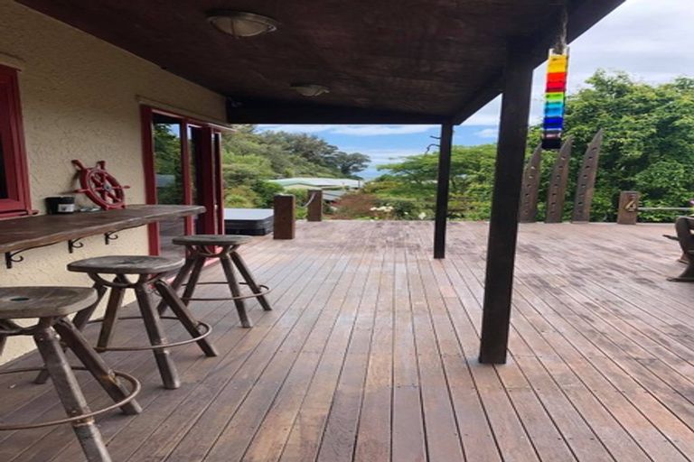 Photo of property in 19 Haile Lane, Pohara, Takaka, 7183