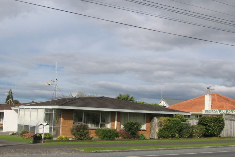 Photo of property in 283 Otumoetai Road, Otumoetai, Tauranga, 3110