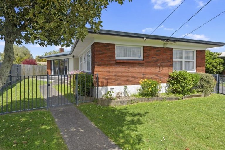 Photo of property in 22 Kingsley Street, St Andrews, Hamilton, 3200
